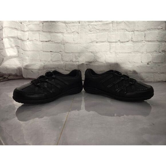 SafeTStep Women's Size 5.5W Black Slip Resistant Slip On Sneaker - Picture 5 of 9